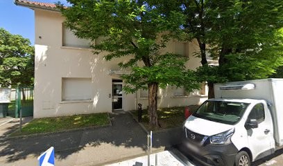 Cmp Edgard Quinet Adults, Centre Médical à Bron