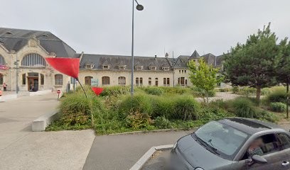 Cabinet Dentaire ATTIEH, Médecin Généraliste à Dreux