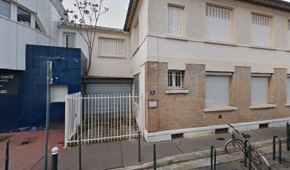 Commune D Asnieres Sur Seine, Centre Médical à Asnières-sur-Seine