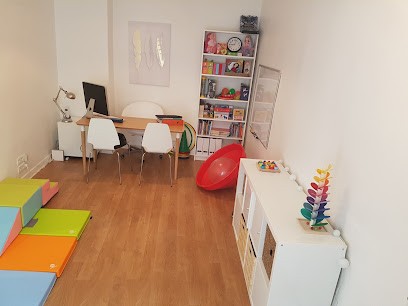 Psychomotricienne 78 - Claudia De Simone Labbe, Centre Médical à Saint-Germain-en-Laye