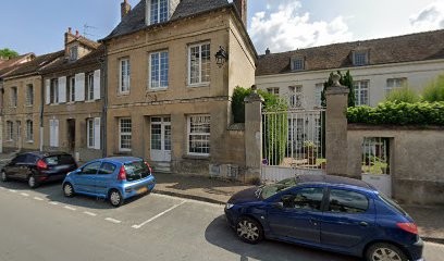 Scm Docteurs Aperce Et Pousse, Médecin Généraliste aux Andelys