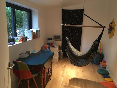 Psychomotricien 94340 - Vanessa LEBAILLY, Médecin Généraliste à Joinville-le-Pont