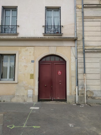 Sainte Fare Garnot Laurent, Médecin Généraliste à Versailles