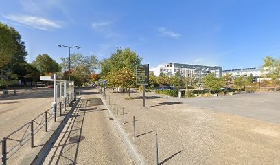 Centre De Planification Familiale, Médecin Généraliste à Val-de-Reuil