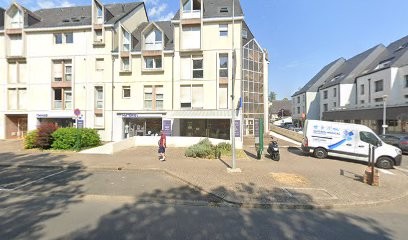Scm Des Docteurs Yvraut Et Seguier, Médecin Généraliste à Loches