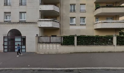 Docteur Corina Popescu, Médecin Généraliste à Châtillon