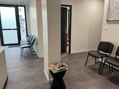 Dr Émilie DUCLOUX-GUIHARD: Angiologue Phlébologue Et Médecin Esthétique Et Lasériste, Médecin Généraliste à Saint-Nazaire