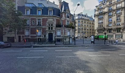 Dr. Catherine Akoka, Médecin Généraliste à Paris 08