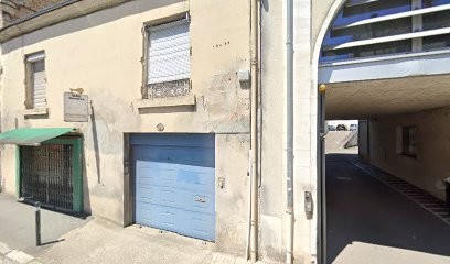 Verger Des Balans Center Day - Specialist Disease D'alzheimer, Centre Médical à Périgueux