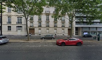 Boisson charlotte ostéopathe, Médecin Généraliste à Paris 16
