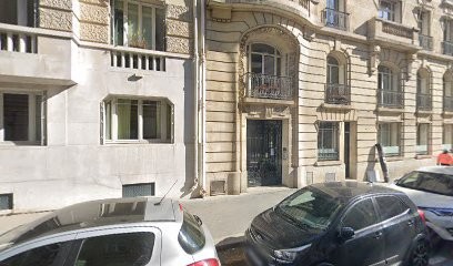 Cabinet Médical (Chirurgie Esthétique - Chirurgie Réparat), Médecin Généraliste à Paris 07