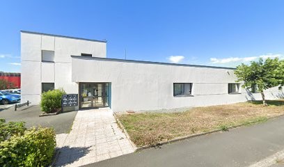 Razafintsalama Lalaina, Médecin Généraliste aux Herbiers