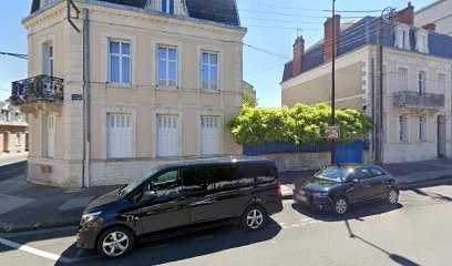 Societe Civile De Moyens Des Docteurs Quennesson Et Rouet Que, Médecin Généraliste à Châteauroux