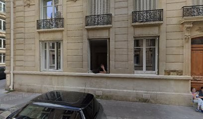 Dr Clémence Laur, Médecin Généraliste à Paris 07