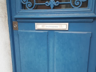 Chateauneuf Maryse, Médecin Généraliste à Versailles