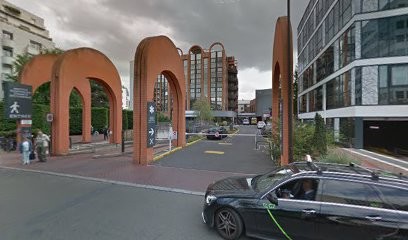 Docteur AYOUB Sophia, Médecin Généraliste à Levallois-Perret