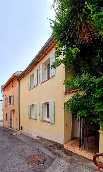 Eudeline Lubat S.C.M, Médecin Généraliste à Saint-Mitre-les-Remparts