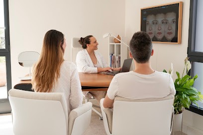 Clinique Confidence - Clinique Esthétique à Lille - Marcq-en-Baroeul, Médecin Généraliste à Marcq-en-Baroeul