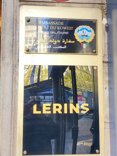 المكتب الصحي الكويتي لوزارتي الدفاع والداخلية, Médecin Généraliste à Paris 08