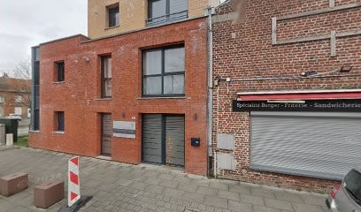 Samuel Leclercq, Centre Médical à Attiches