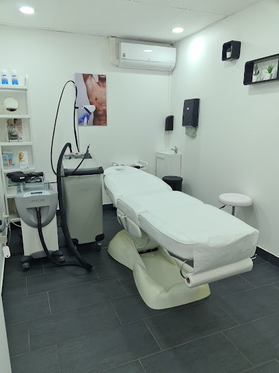 Centre médical D'esthétique Amcop, Centre Médical à Argenteuil