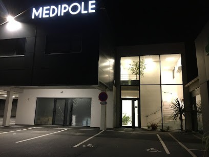 Dr Saleha FERROUDJ, Médecin Généraliste à Saint-Brès