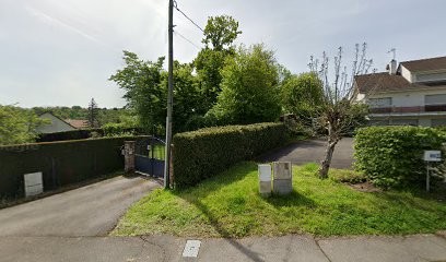 Harbourg Roland, Médecin Généraliste à École-Valentin