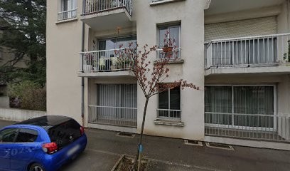 Yana Frédérique, Médecin Généraliste à Châtellerault