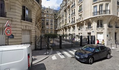 Docteur Souleymane Kamara - Sexologue, Médecin Généraliste à Paris 16