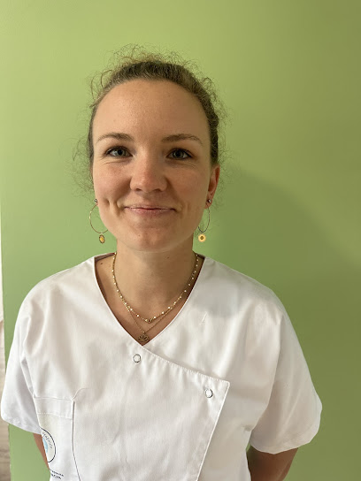 Masseur-Kinésithérapeute Gray Poirey Manon Médecin Généraliste à Gray