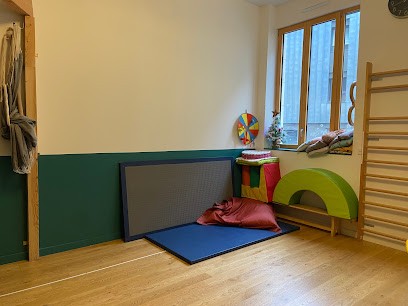 Laura Berthon - Psychomotricien, Médecin Généraliste à Lyon 05