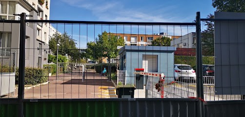 Protection Maternelle Et Infantile, Médecin Généraliste à Issy-les-Moulineaux