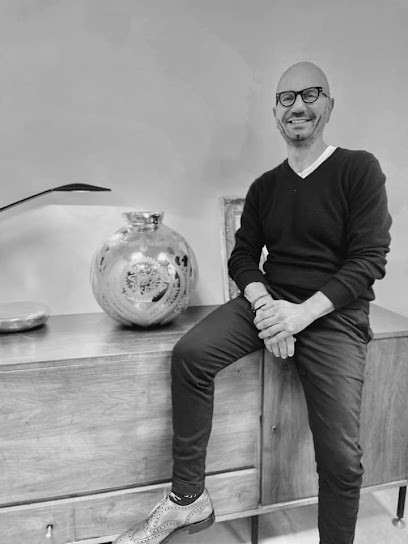 Dr Antoine Manos, médecin esthétique à Grenoble : épilation laser-injection-radiofréquence-cryolipolyse-detatouage-peeling, Médecin Généraliste à Saint-Martin-d'Hères