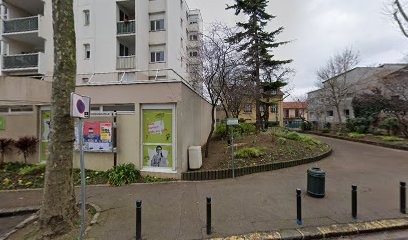 Cabinet Médical Jaurès (Ile St Denis), Médecin Généraliste à L'Île-Saint-Denis