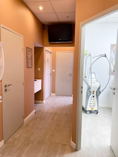 OnlySkin - Centre laser et anti âge - Dr DAHEL, Médecin Généraliste à Meyzieu