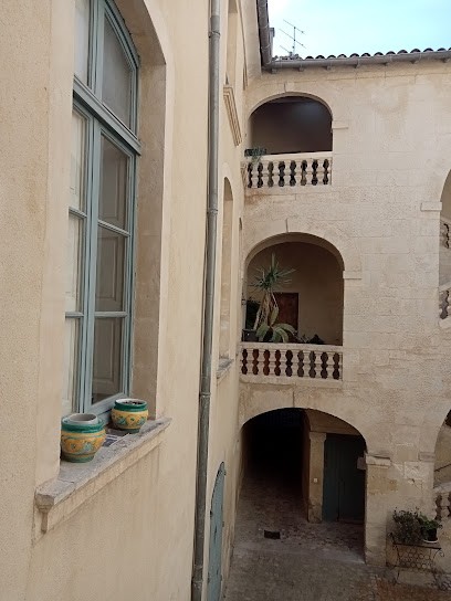 Dr BEGLER-FONNIER Julia, Médecin Généraliste à Nîmes