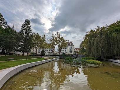 Les Residences Des Cites Jardins, Centre Médical au Plessis-Robinson