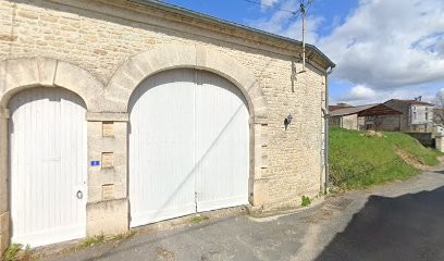 Tumba Clément, Médecin Généraliste à Luxé