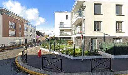 Docteur Hajar HGUIG, Médecin Généraliste à Bussy-Saint-Georges