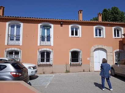 Centre Médico Psychologique Pour Adultes, Centre Médical à Cuers