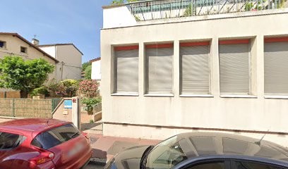 Ass Recherche Handicap Sante Mentale, Centre Médical à Vénissieux