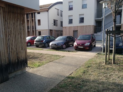 Hausseguy Amandine, Médecin Généraliste à Massieux