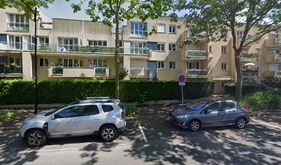 Charre Jacques, Médecin Généraliste à Montigny-le-Bretonneux