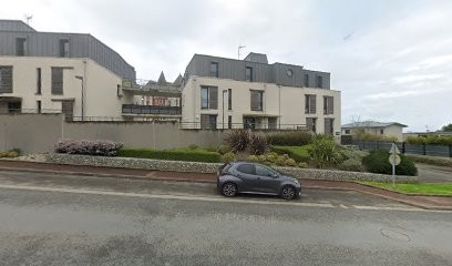 Keshvadi Arash, Médecin Généraliste à Saint-Pair-sur-Mer