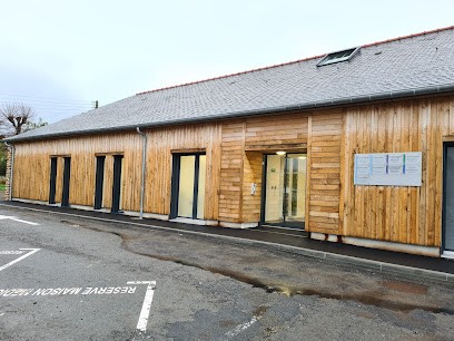 Dr Caroline BRIAND, Médecin Généraliste à Saint-Aubin-du-Cormier