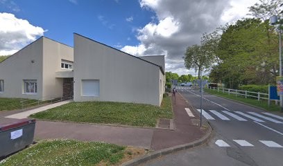 Dinh Thi Thanh Truc, Médecin Généraliste à Courcouronnes