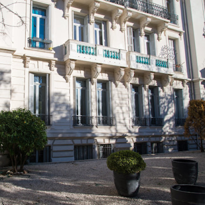 Dr Jonathan Fernandez | Médecine Et Chirurgie Esthétique | Nice, Médecin Généraliste à Nice