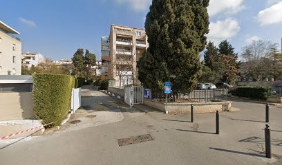 Scm Du Centre Medical De La Mazveine, Médecin Généraliste à Marseille 09