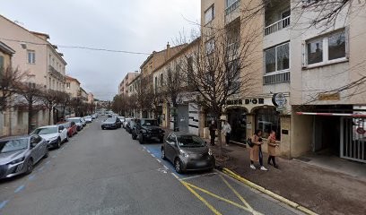 Giuliano Monfret Anaïs, Médecin Généraliste à Hyères