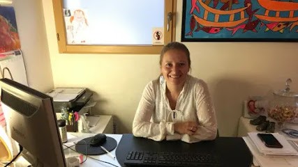 Dr Marie-Eve CAUCHON-RAULT, Médecin Généraliste à Levallois-Perret